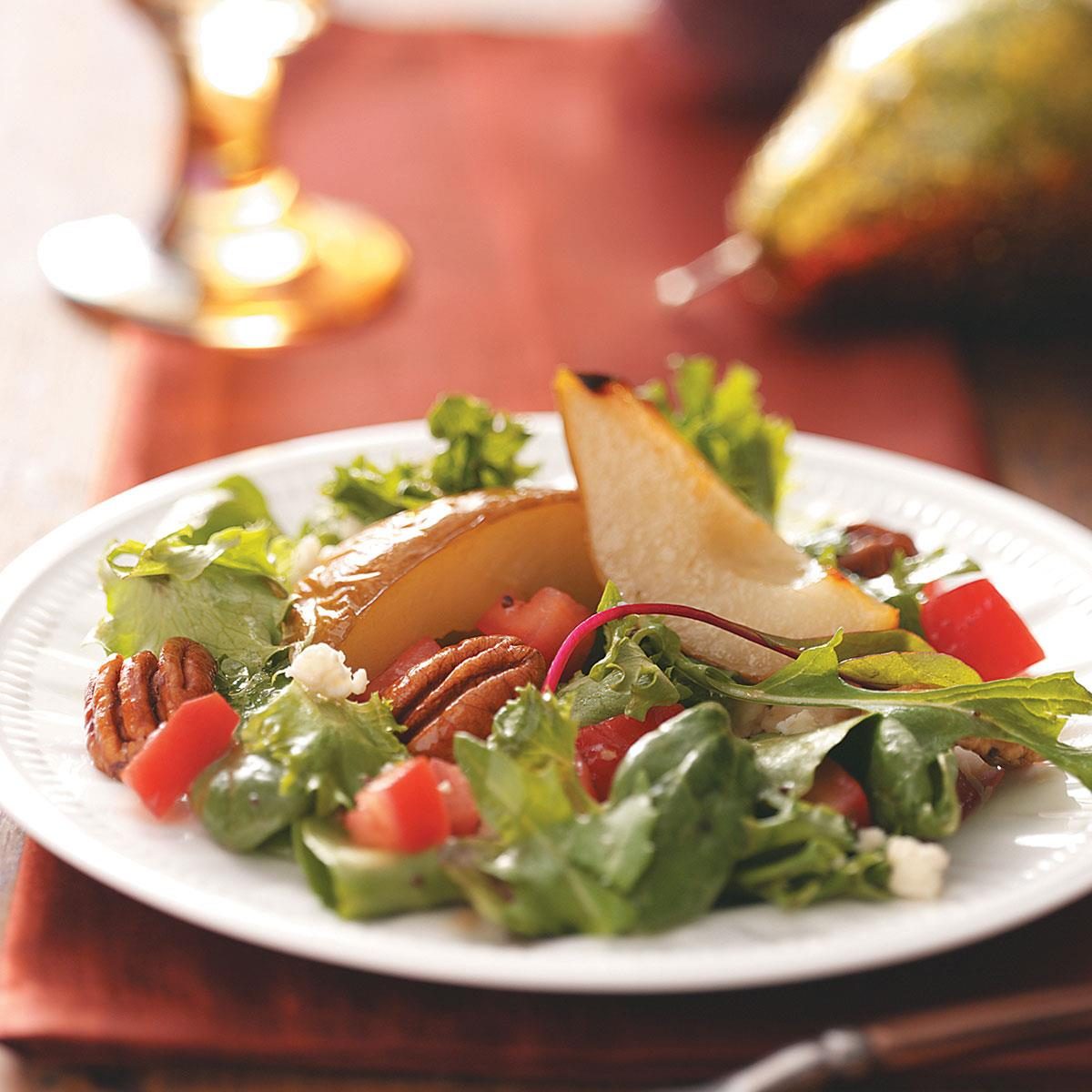 Gorgonzola and Pear Salad Recipe | Taste of Home