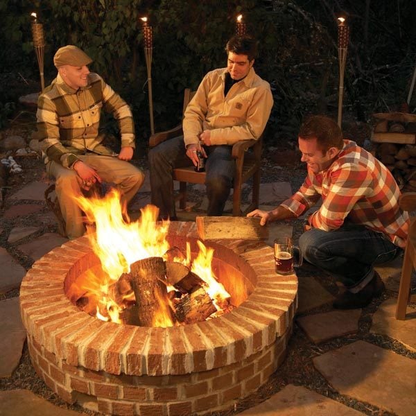How can a fire pit be built?