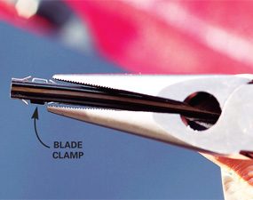 how to change wiper blades