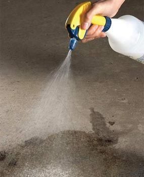 garage concrete stains oil remove clean floors floor cleaning grease cleaner stain spray remover diy removing driveway spot spots familyhandyman